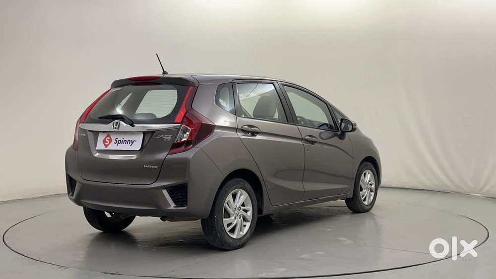 Honda Jazz [2020-2023] 1.2 V I-vtec Mt, 2015, Petrol