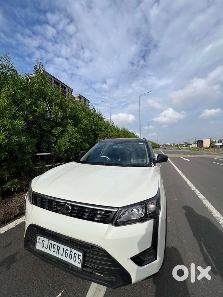 Xuv/300 W6
