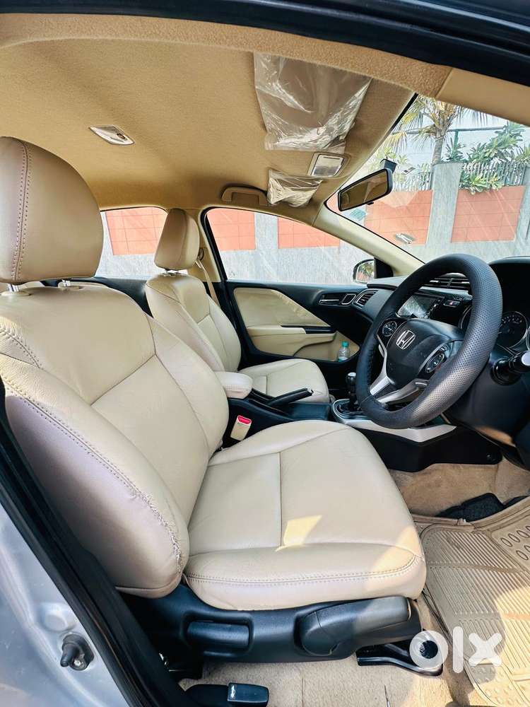 Honda City 1.5 V 4th Gen I-vtec Mt, 2019, Petrol