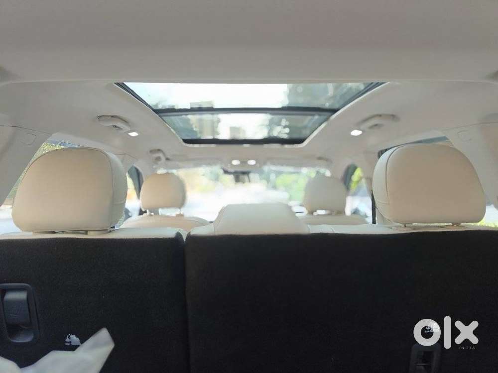 Mahindra Xuv700 2.2 Ax 7 Diesel At Luxury Pack Str, 2023, Diesel