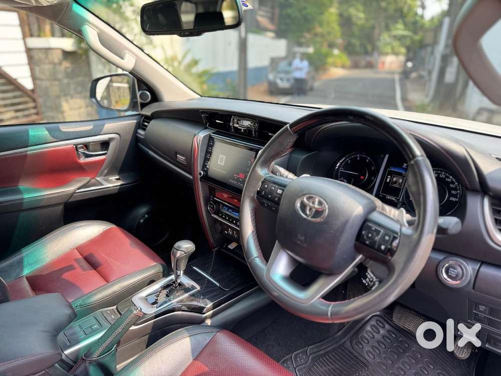 Toyota Fortuner Legender 4x2 At 2.8, 2023, Diesel