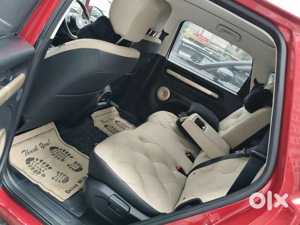 Mg Windsor Ev Essence Pro 2025
