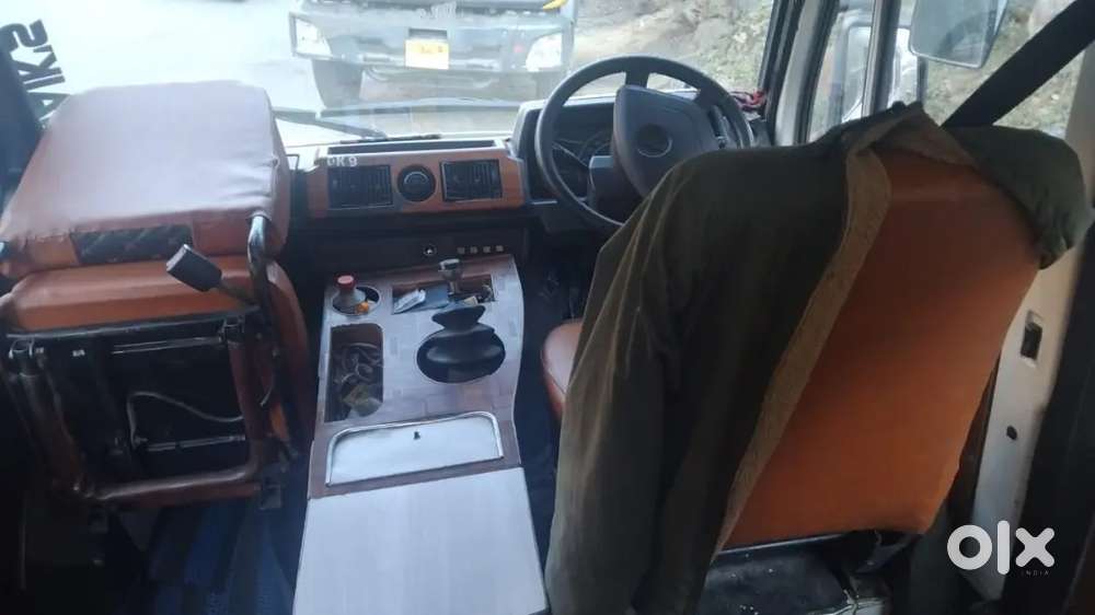 Force Motors Trax Cruiser 2018