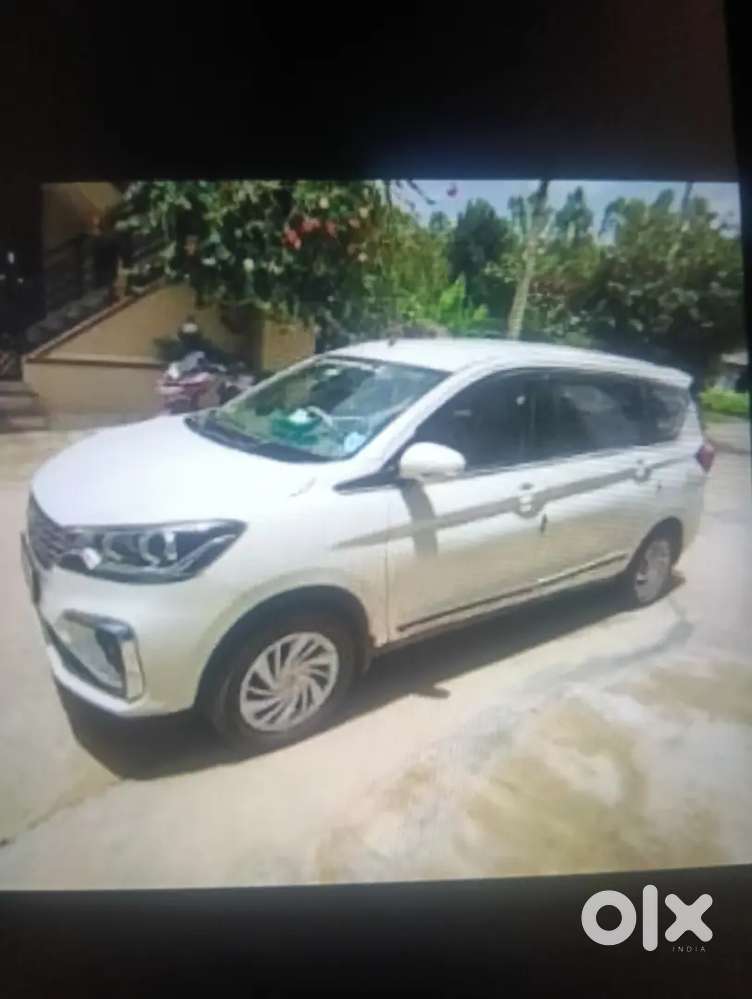 Gaadi Ke Liye Driver Chahiye