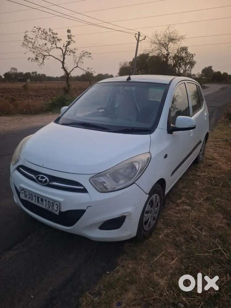 Hyundai I10 Magna( Petrol + Cng)