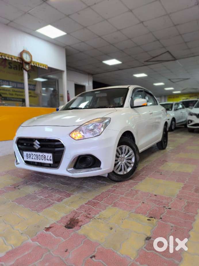 Maruti Suzuki Dzire 1.2 Vxi, 2023, Petrol