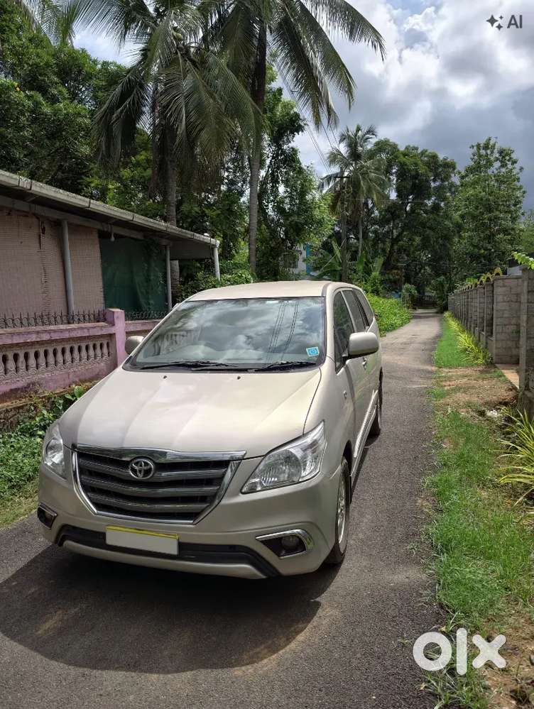 Toyota Innova Diesel 7 Str 2014 Model