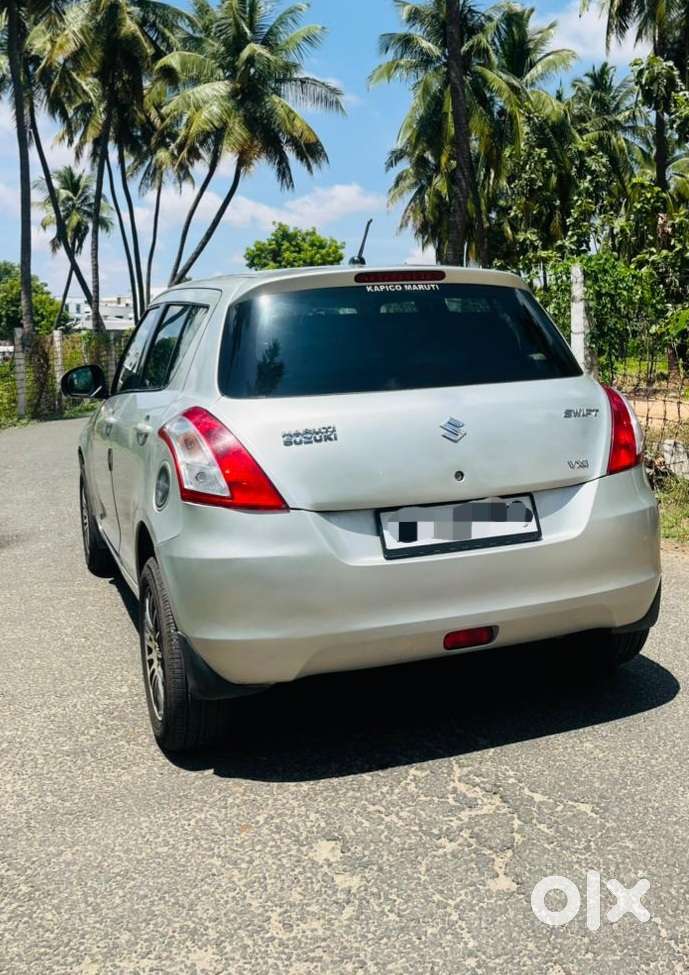 Maruti Suzuki Swift Vxi Abs Bsiv, 2016, Petrol