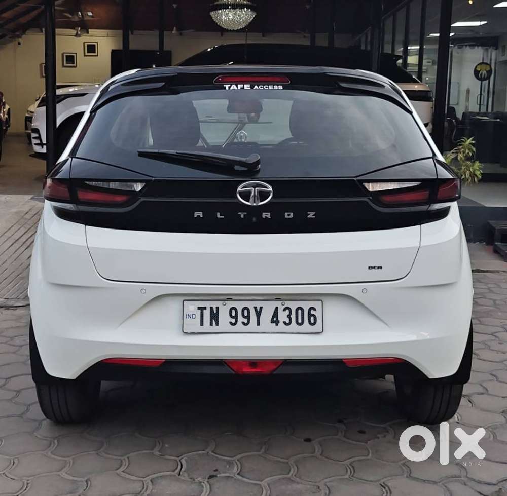 Tata Altroz 1.2 Xza Petrol Dct, 2023, Petrol