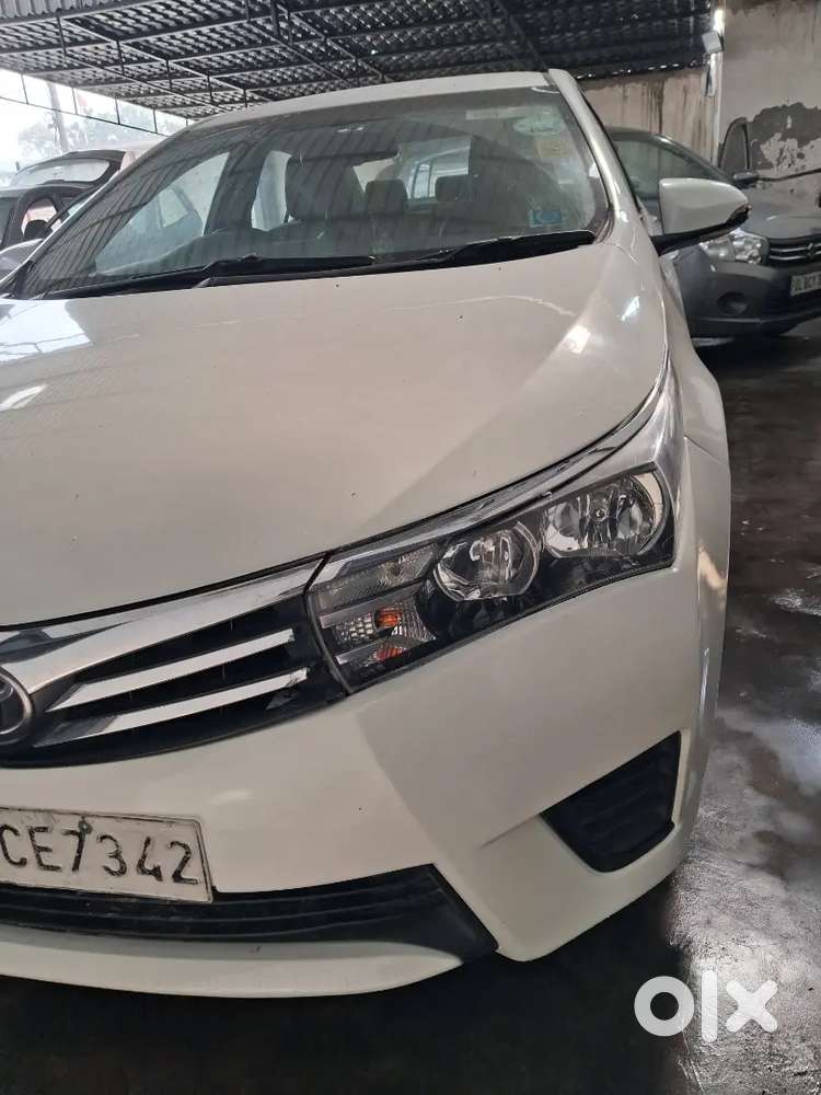 Toyota Corolla Altis 2014