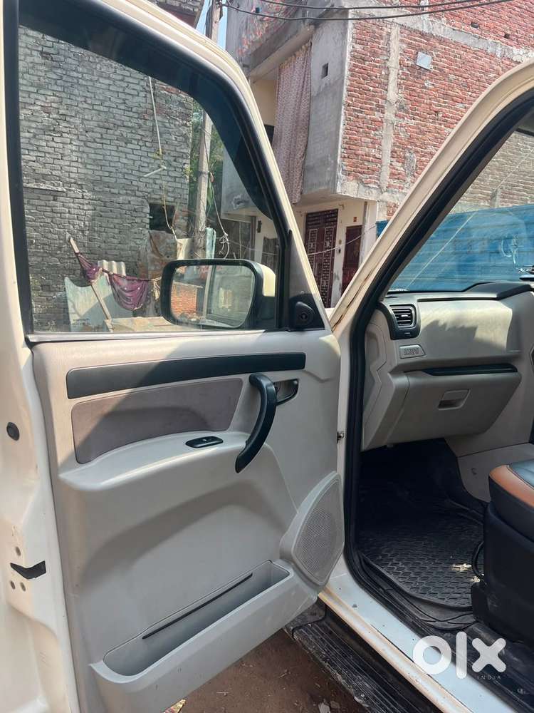 Mahindra Scorpio Diesel 2016