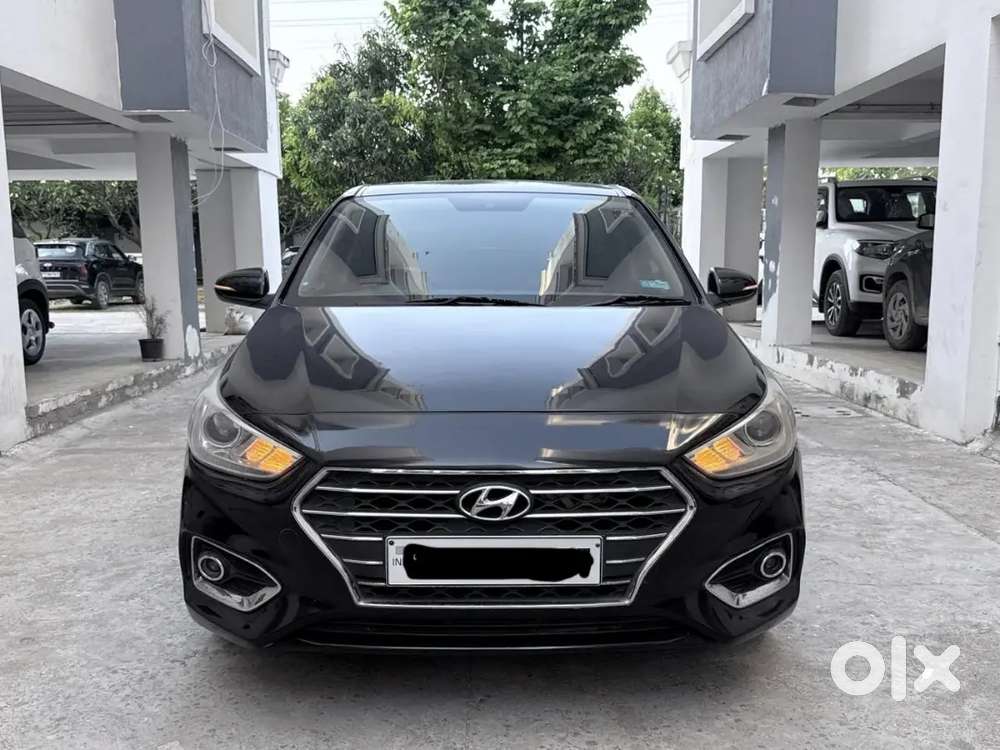Hyundai Verna Automatic  Diesel 98000 Km Driven A
