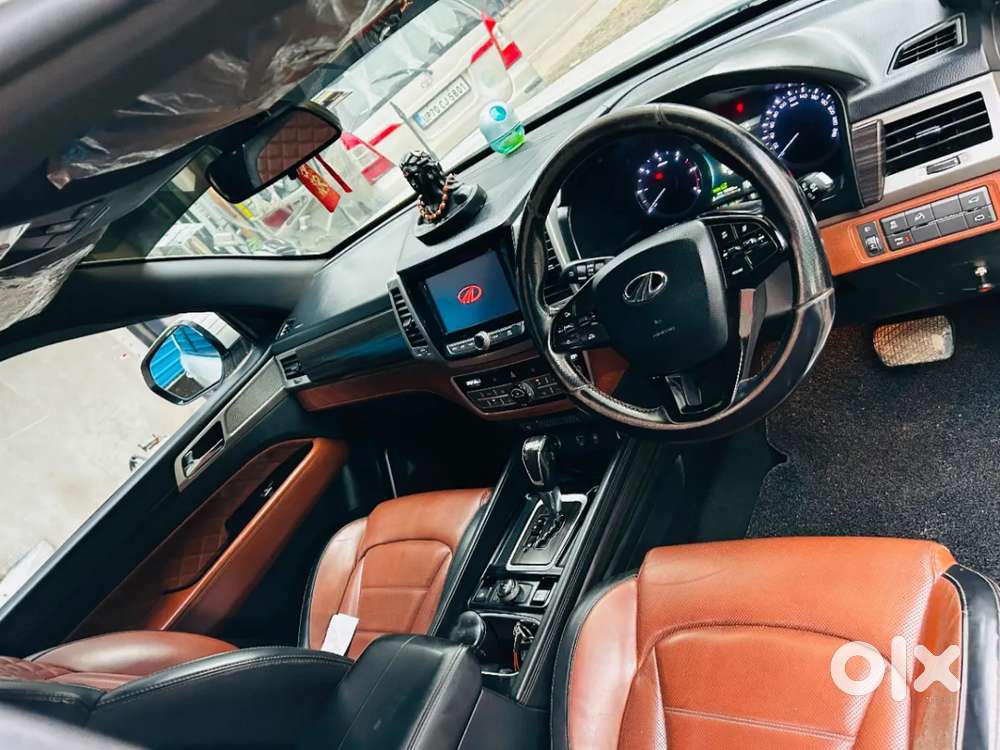 Mahindra Alturas G4 4wd At, 2018, Diesel