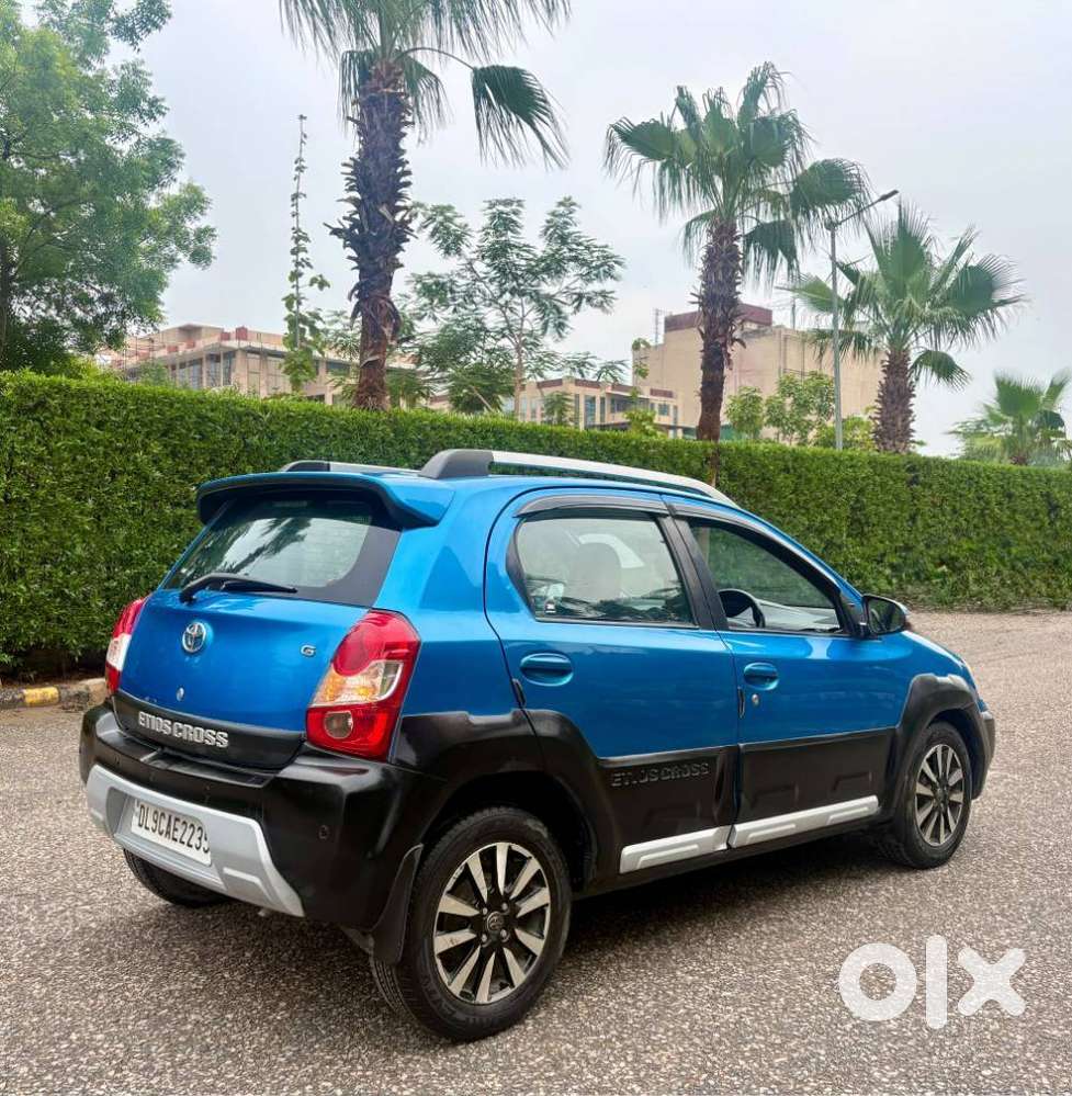 Toyota Etios Cross 1.2l G, 2015, Cng & Hybrids