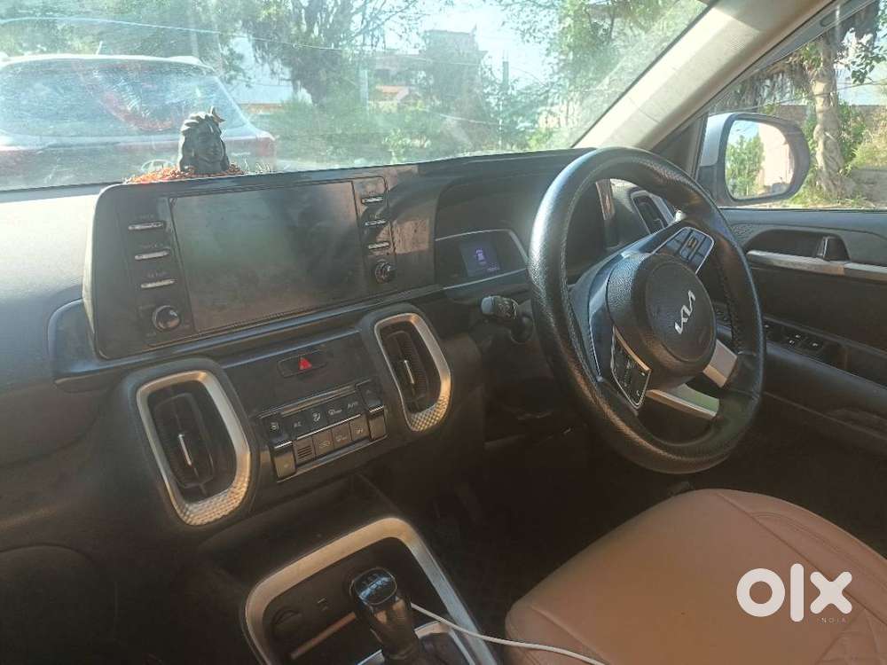 Kia Sonet 2023 Petrol 125000 Km Driven