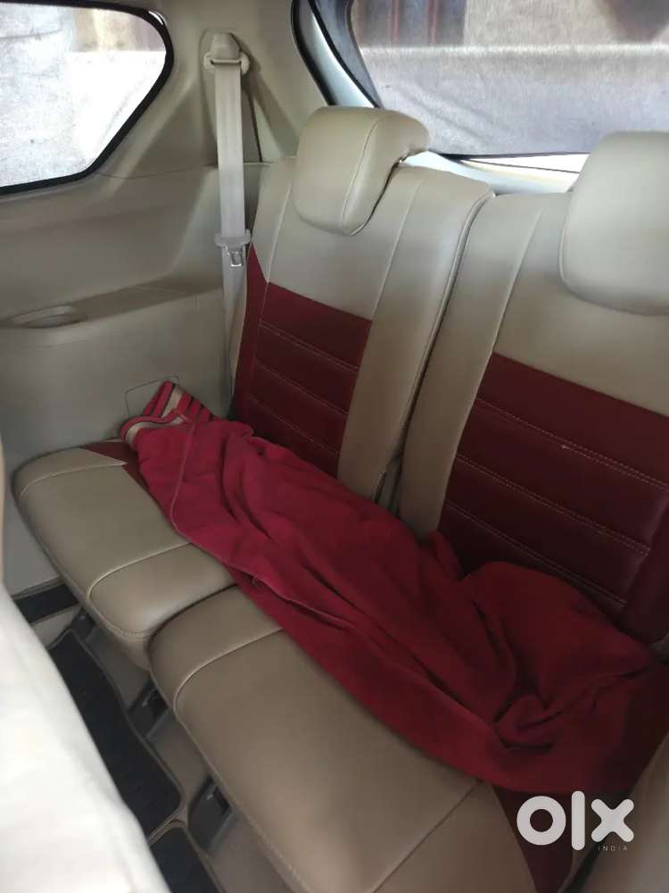 Ertiga 1.5 Engine, Petrol, Splender Silver Colour
