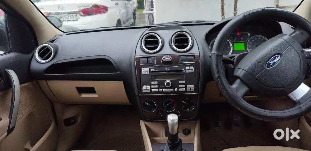 Ford Fiesta 1.6 Zxi 2011