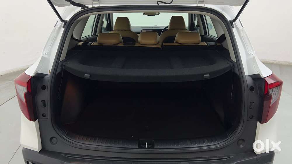 Kia Seltos 1.5 Htx+ Petrol At, 2023, Petrol