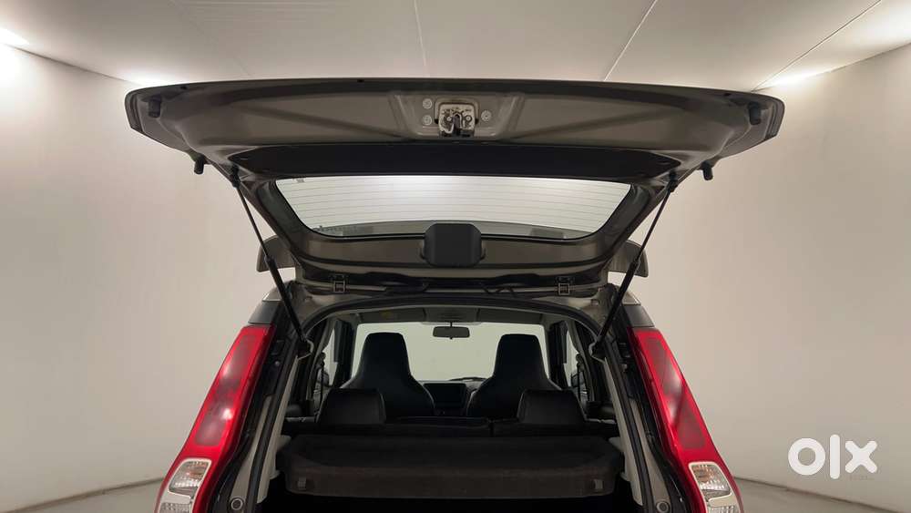 Maruti Suzuki Wagon R 1.2 Zxi Amt, 2022, Petrol
