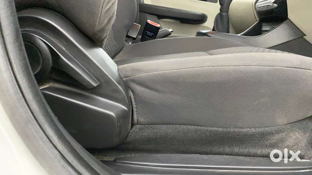 Tata Altroz 1.2 Xt, 2022, Petrol