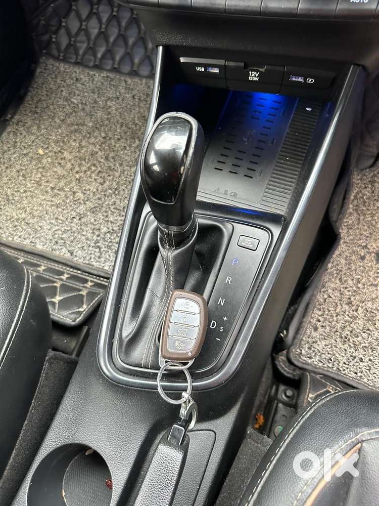 Hyundai I20 1.4 Asta (o) At With Sunroof, 2021, Petrol