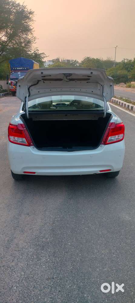 Maruti Suzuki Dzire 1.2 Zxi Amt, 2018, Petrol