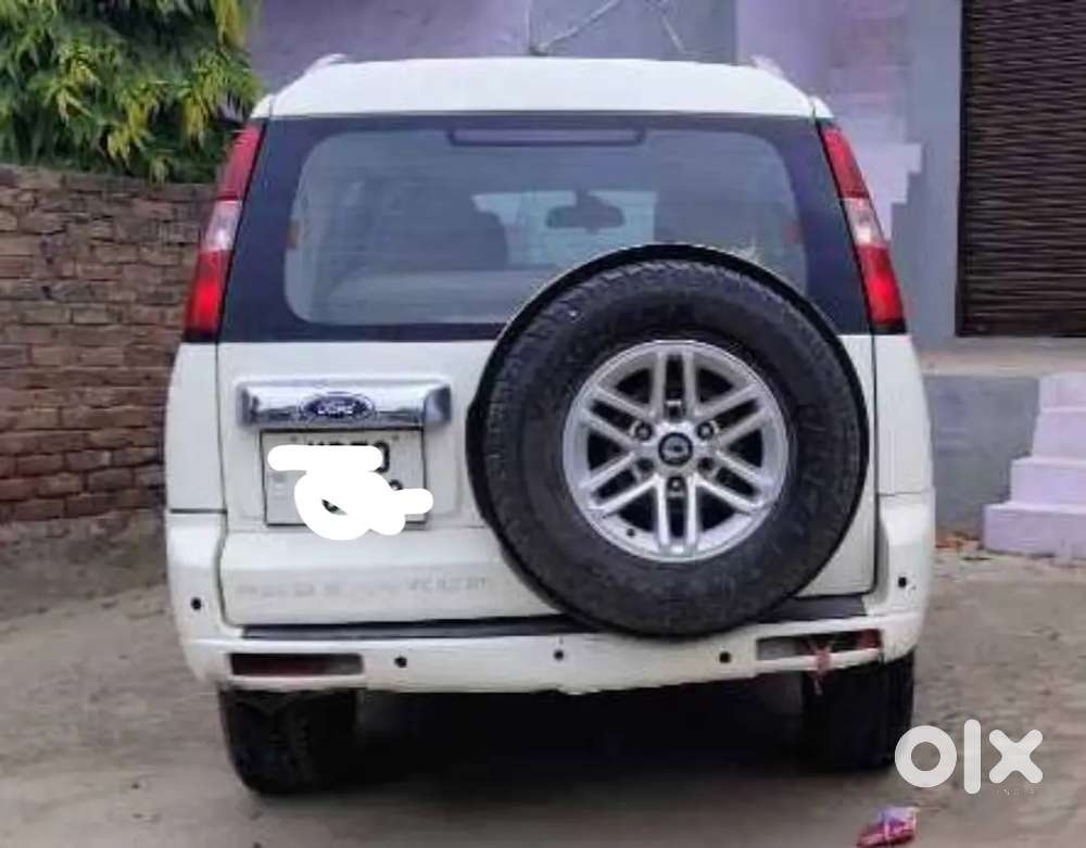 Ford Endeavour Diesel 2012 Km Driven