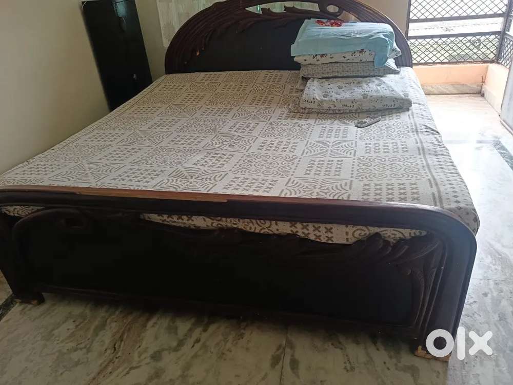 Double bed and cupboard