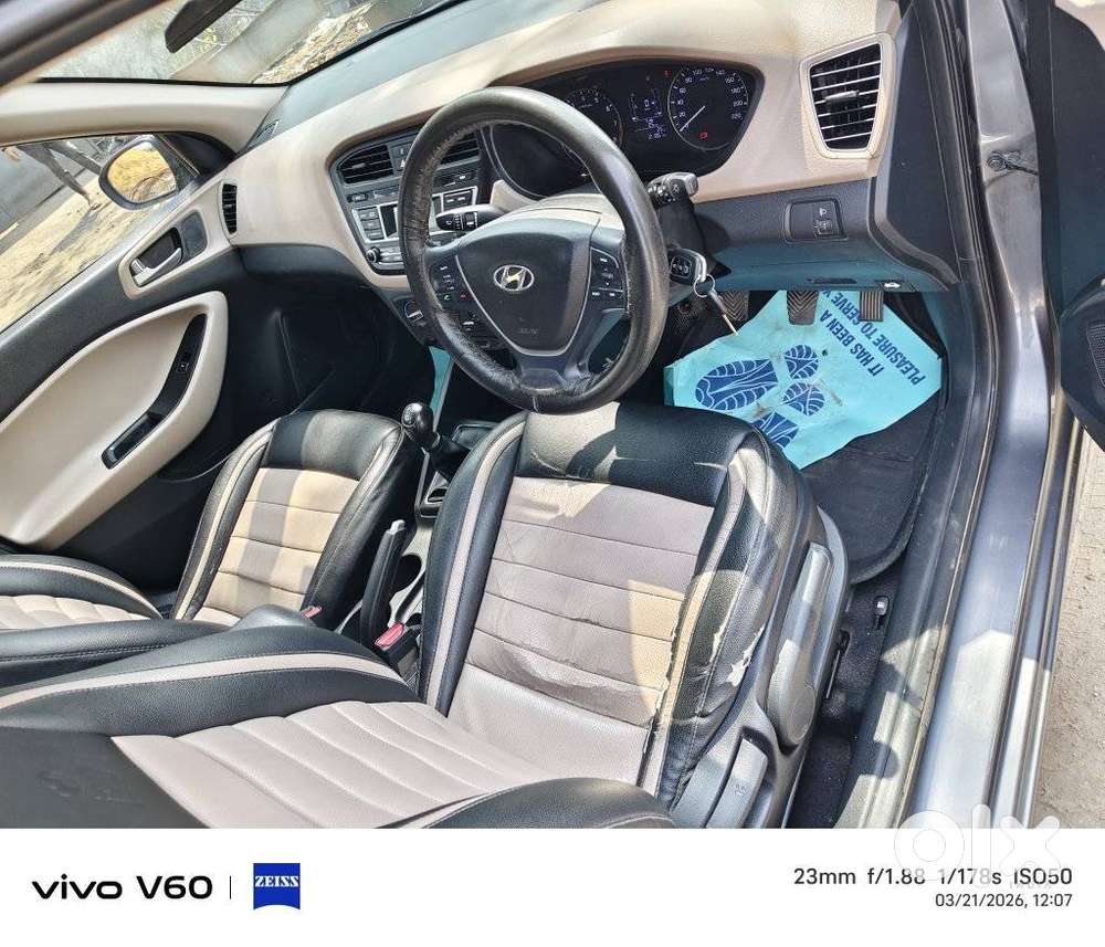 Hyundai I20 Sportz 1.2 Bs-iv, 2018, Petrol
