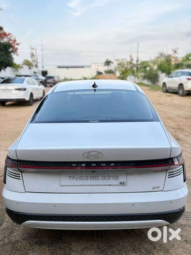 Hyundai Verna 1.5 Sx Vtvt, 2023, Petrol