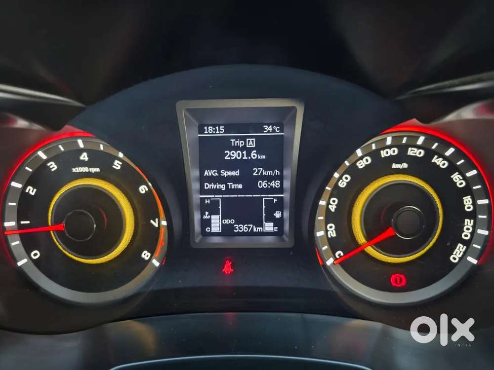 Mahindra Xuv300 Turbosport 2023 Variant W8(o)