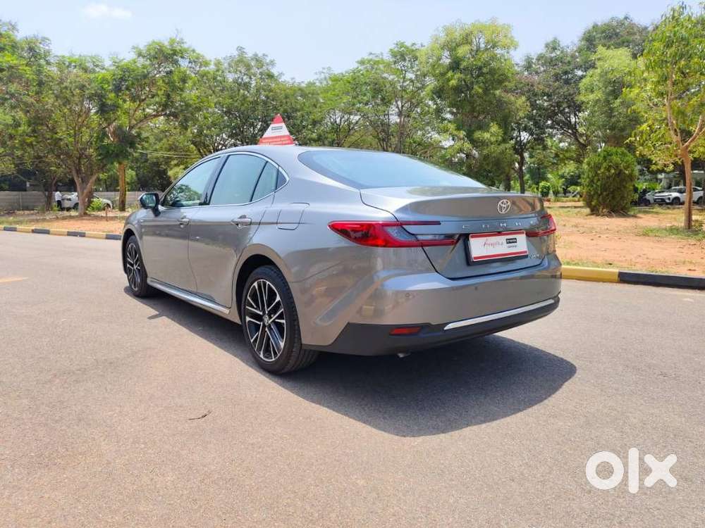 Toyota Camry V6 At, 2025, Petrol