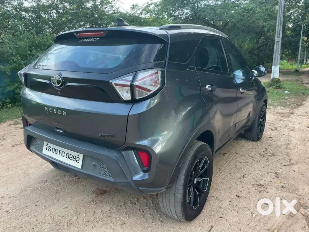 Tata Nexon 2021 Diesel 122350 Km Driven Well Maintained