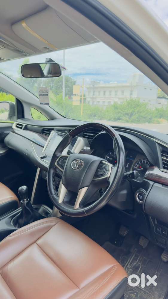Toyota Innova Crysta 2020