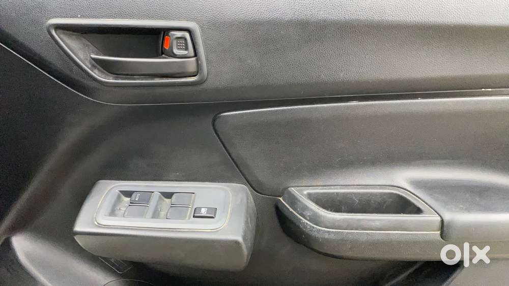 Maruti Suzuki Swift Lxi 2018, 2020, Petrol