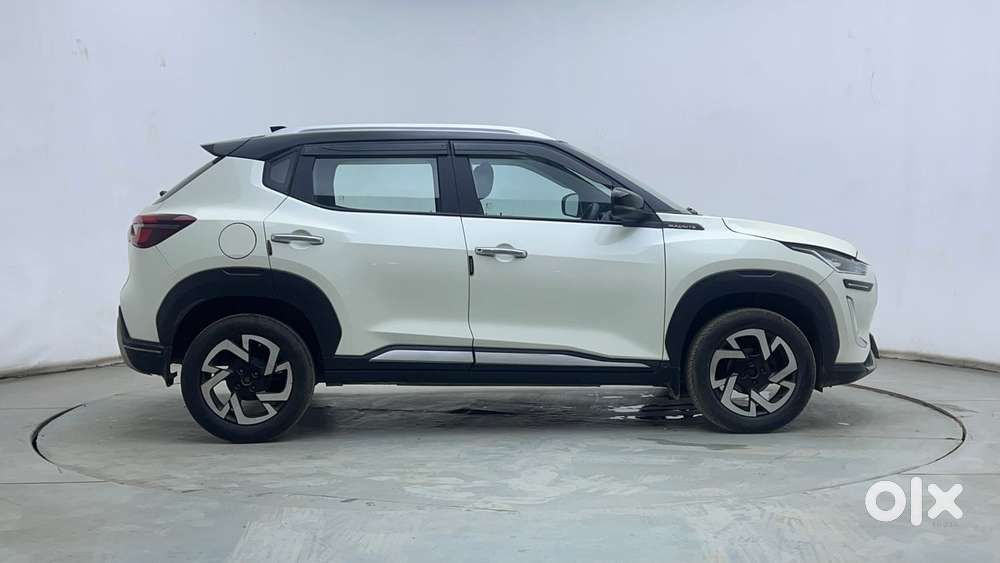 Nissan Magnite Xv Turbo, 2022, Petrol
