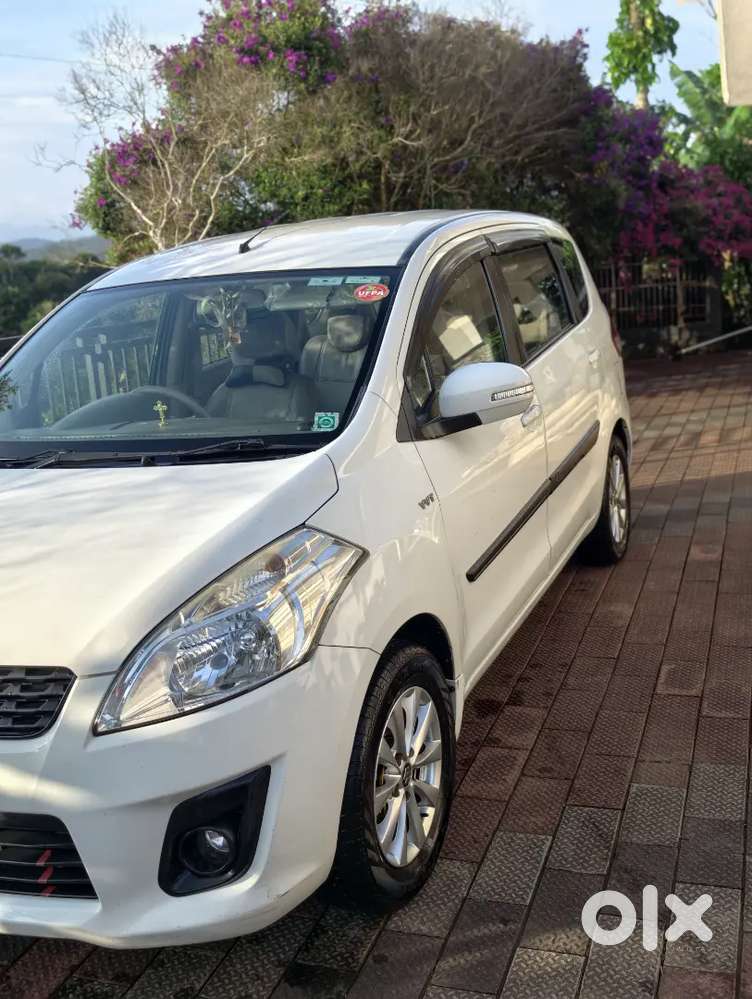 Maruti Suzuki Ertiga Vxi 2015
