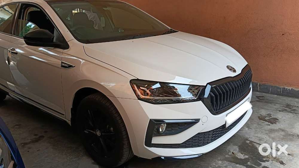 Skoda Slavia 1.0 Ambition Tsi At, 2025, Petrol