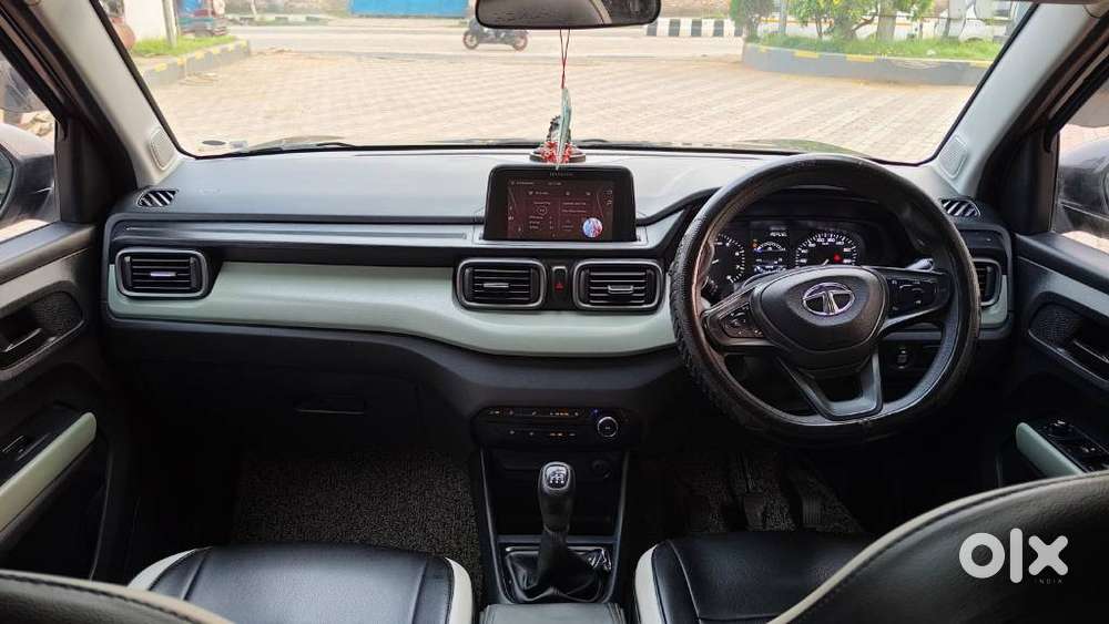 Tata Punch Camo Accomplished Mt, 2023, Petrol