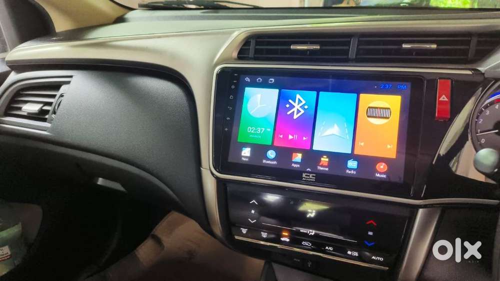 Reverse Camera, Led Screen,door Dampening, Anti Glare Front Glass,