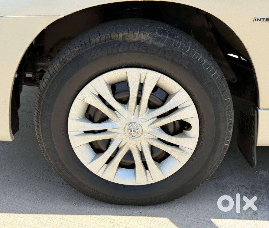 Toyota Innova 2.5 G (diesel) 7 Seater Bs Iv, 2013, Diesel