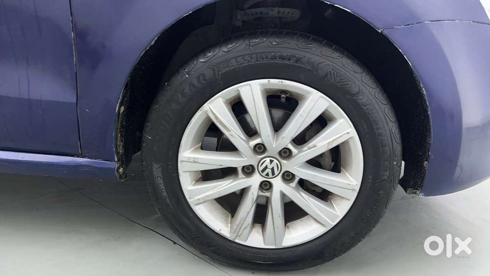 Volkswagen Polo Petrol Highline 1.2l, 2013, Petrol