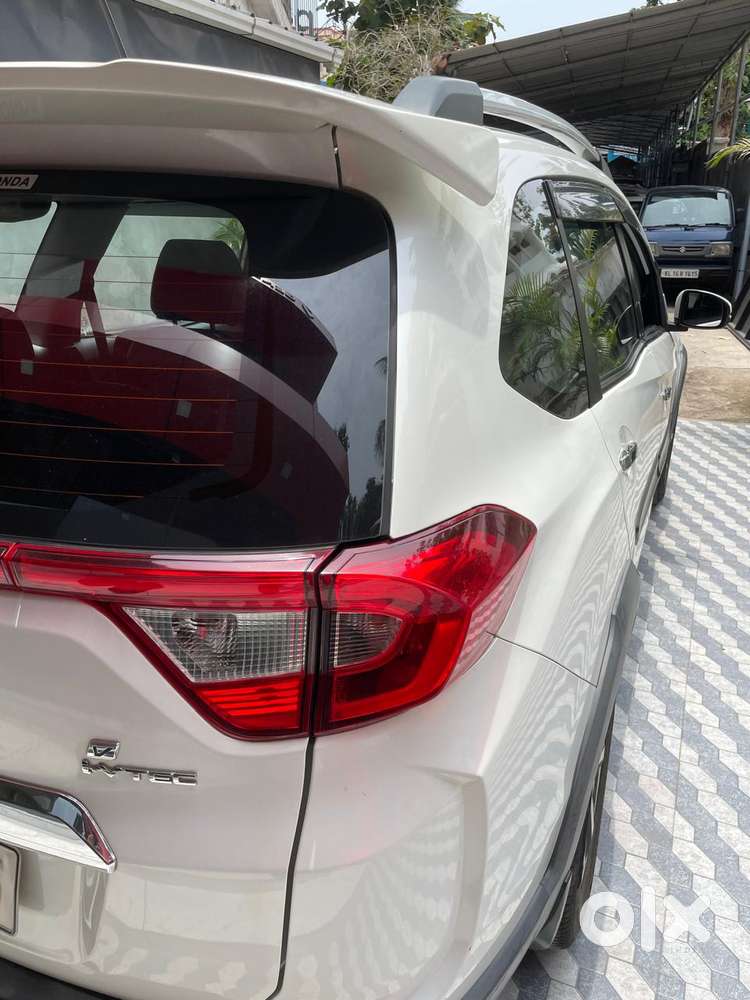 Honda Br-v I-vtec V Mt, 2017, Petrol
