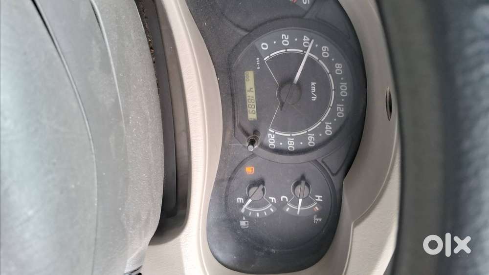 Innova 2.5g Sell/exchange.  If Exchange With Car Then Add Cash.