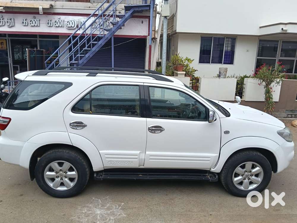 Toyota Fortuner 2011-2016 4x4 Mt, 2011, Diesel