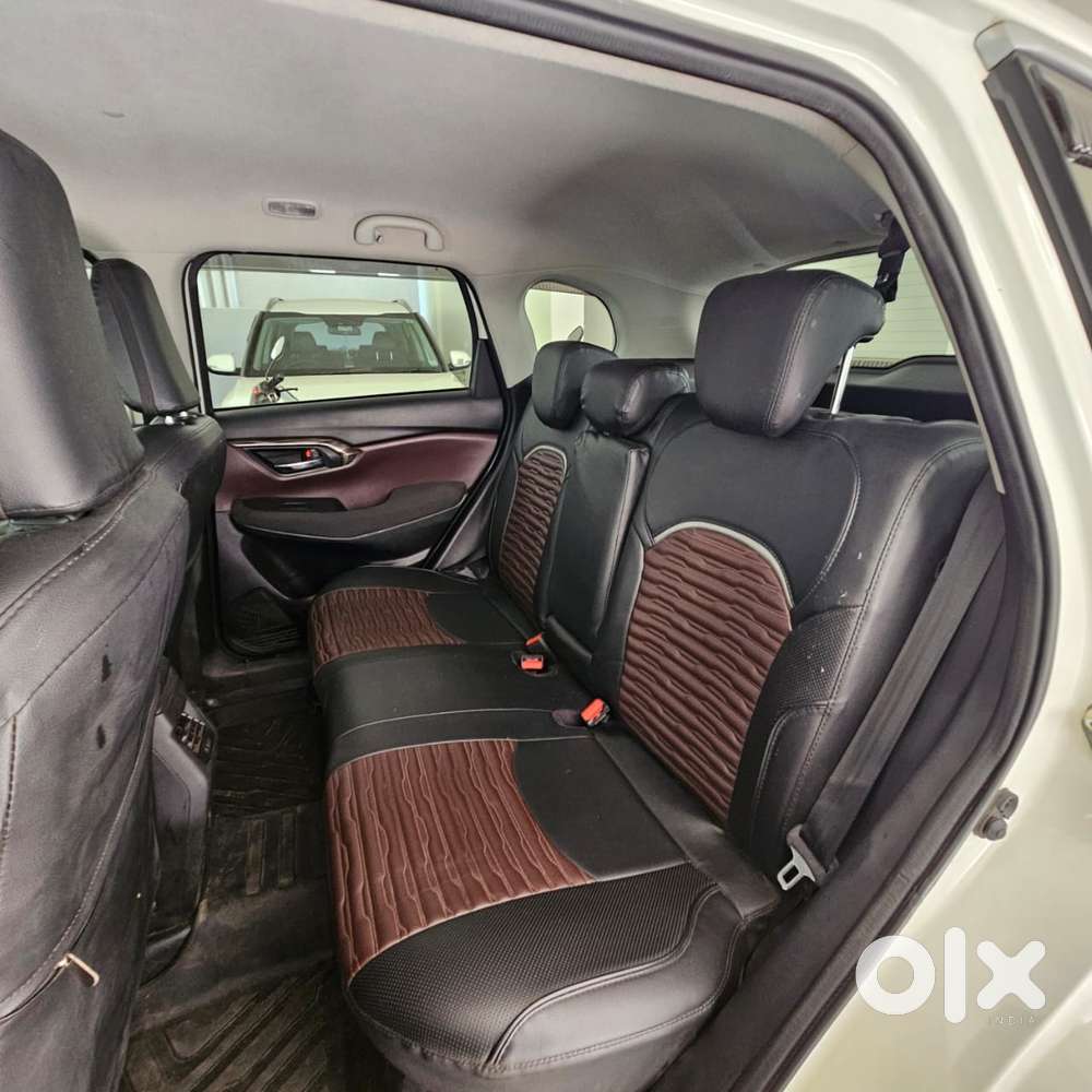 Maruti Suzuki Grand Vitara 1.5 Sigma Smart Hybrid, 2023, Petrol