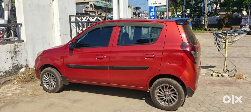 Neet And Clean Well Maintained, With  Nice Alloy Wheels.