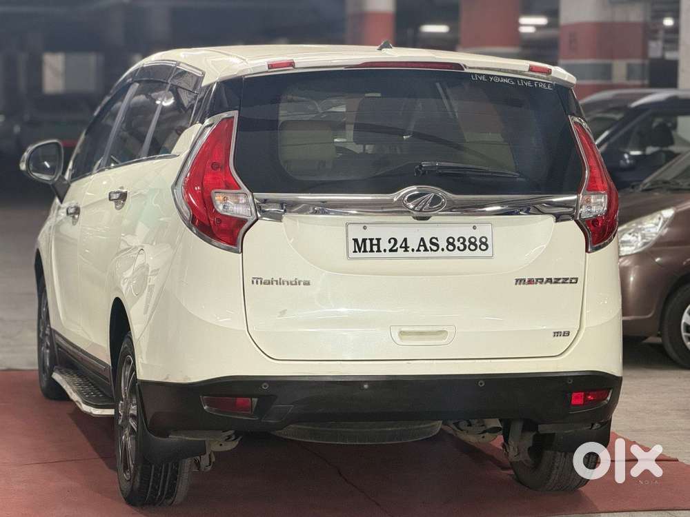 Mahindra Marazzo M8, 2018, Diesel
