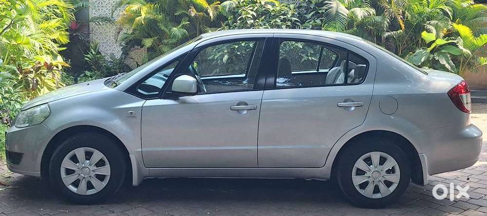 Maruti Suzuki Sx4 Vxi Bsiv, 2014, Petrol