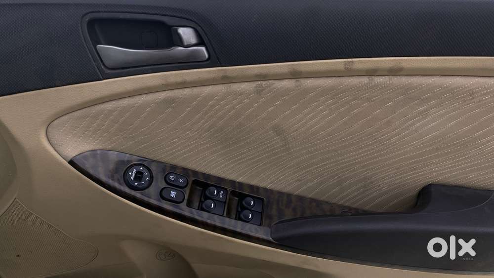 Hyundai Verna 2016-2017 1.6 Vtvt S, 2016, Petrol